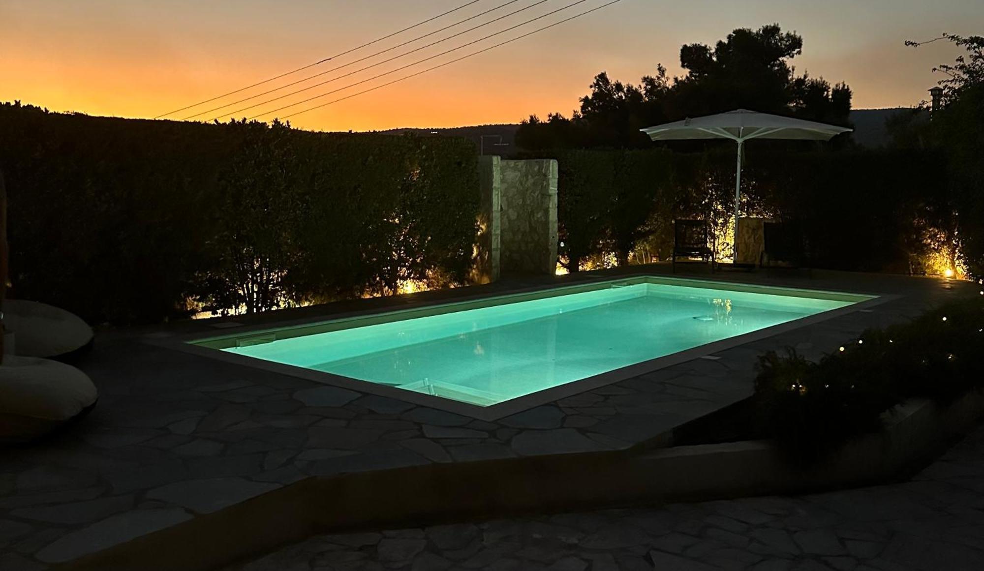 Villa Agia Marina 5M Walk To The Beach With Private Pool Eksteriør billede